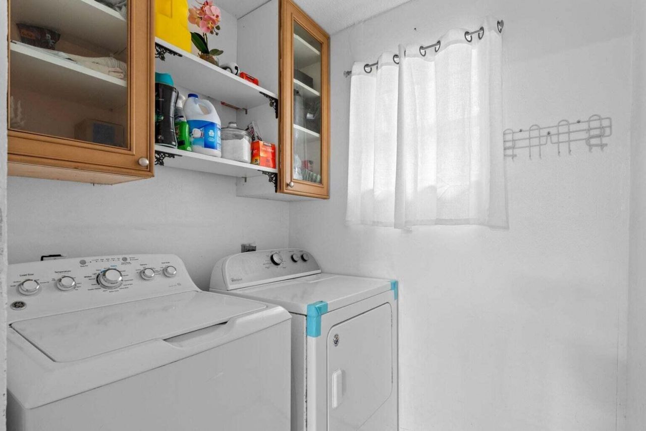 160 Parkwood Drive, Royal Palm Beach, FL 33411 Photo