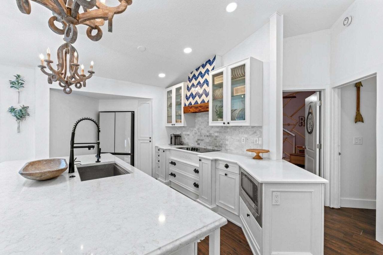 160 Parkwood Drive, Royal Palm Beach, FL 33411 Photo