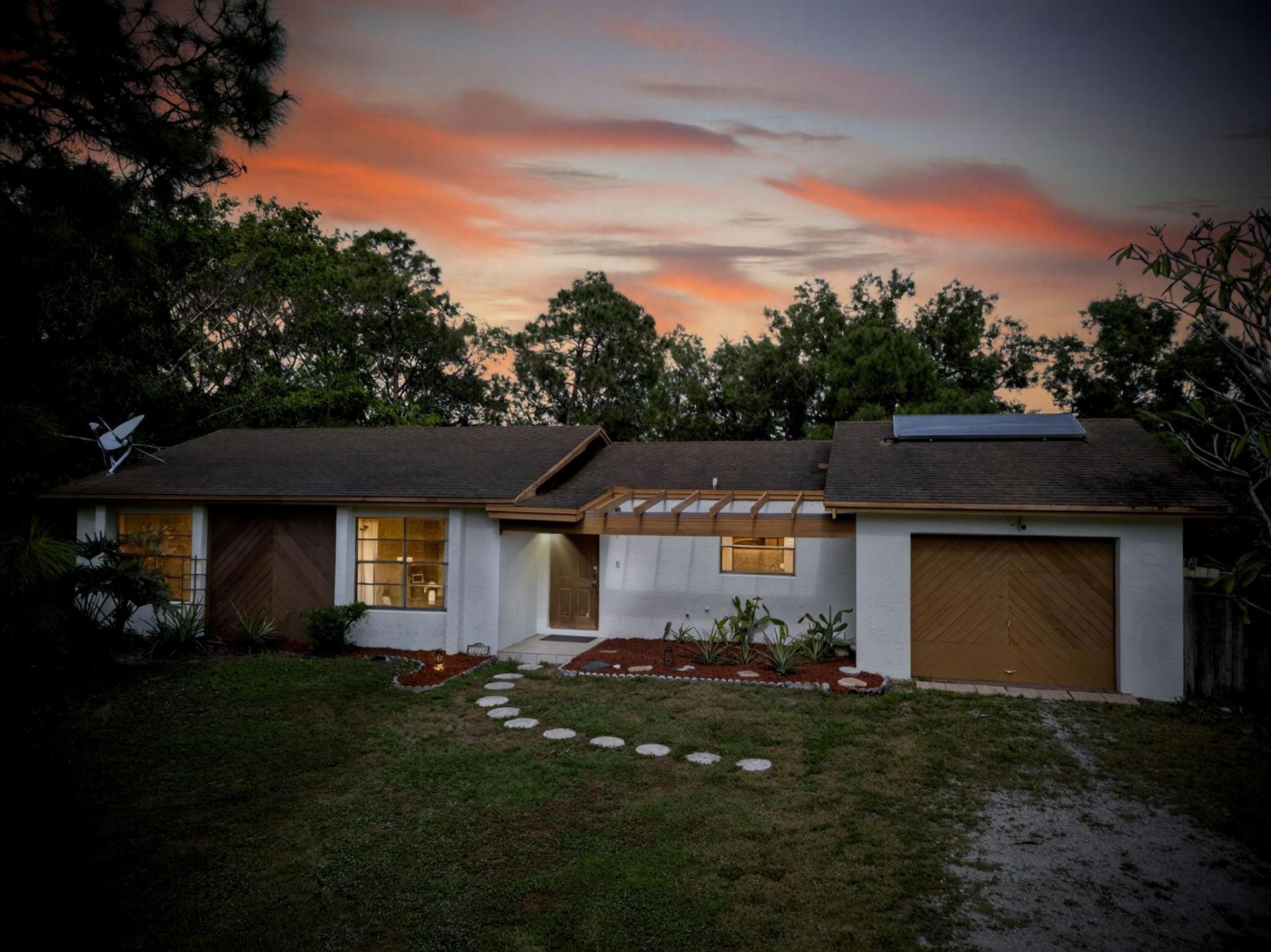 16319 E Cheltenham Drive E, Loxahatchee, FL 33470 Photo