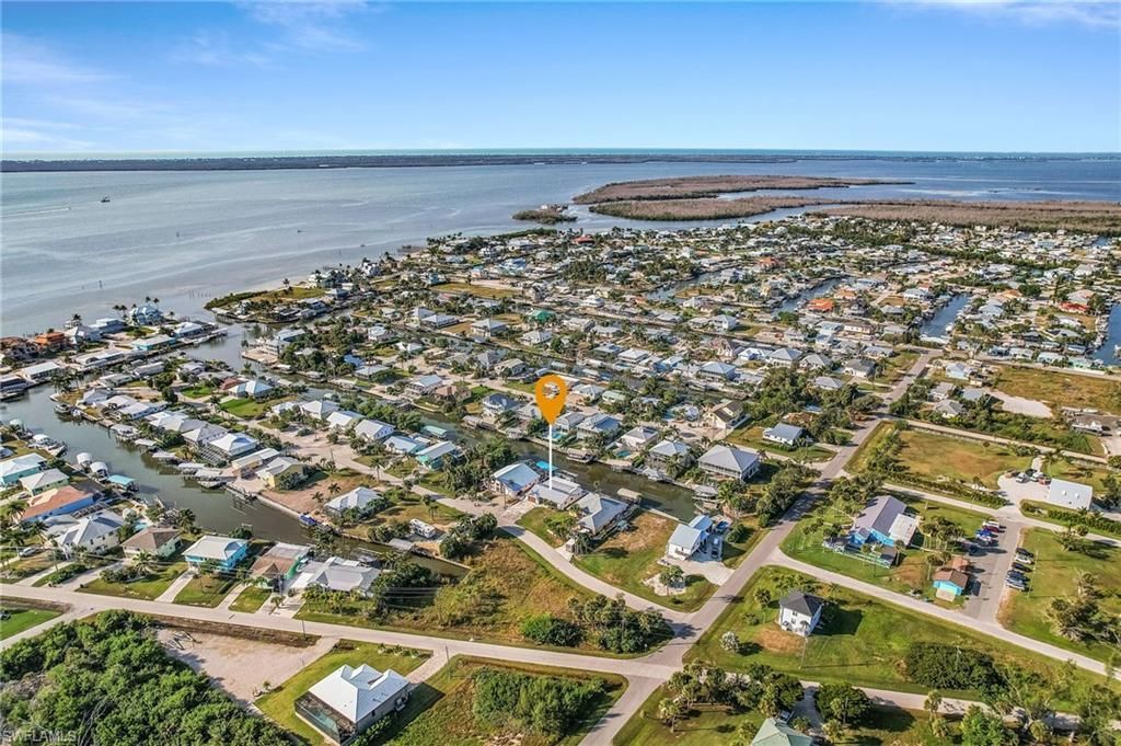 2355 Banana St, Saint James City, FL 33956 Photo