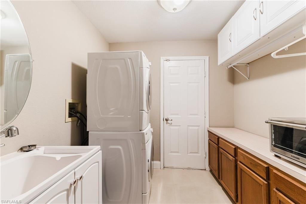 1409 SW 43rd Ter, Cape Coral, FL 33914 Photo