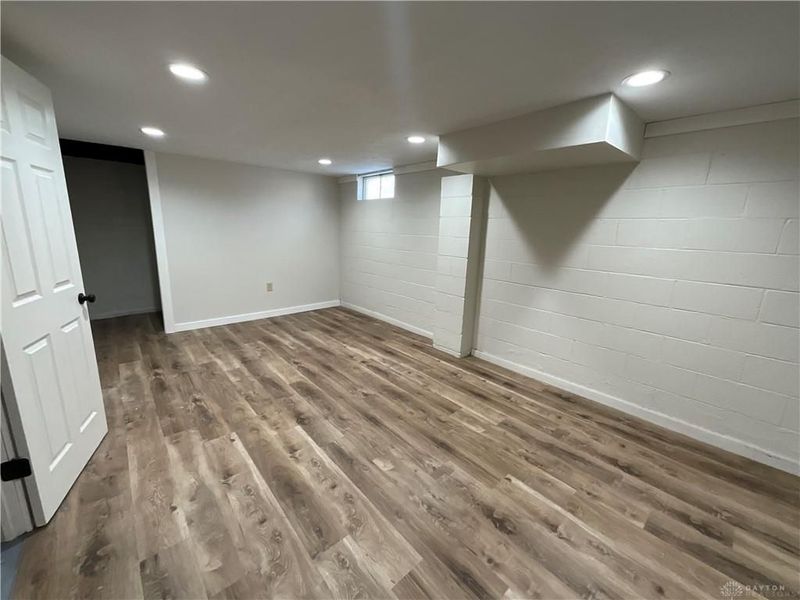 6897 W 40 US, New Paris, OH 45347 Photo 24