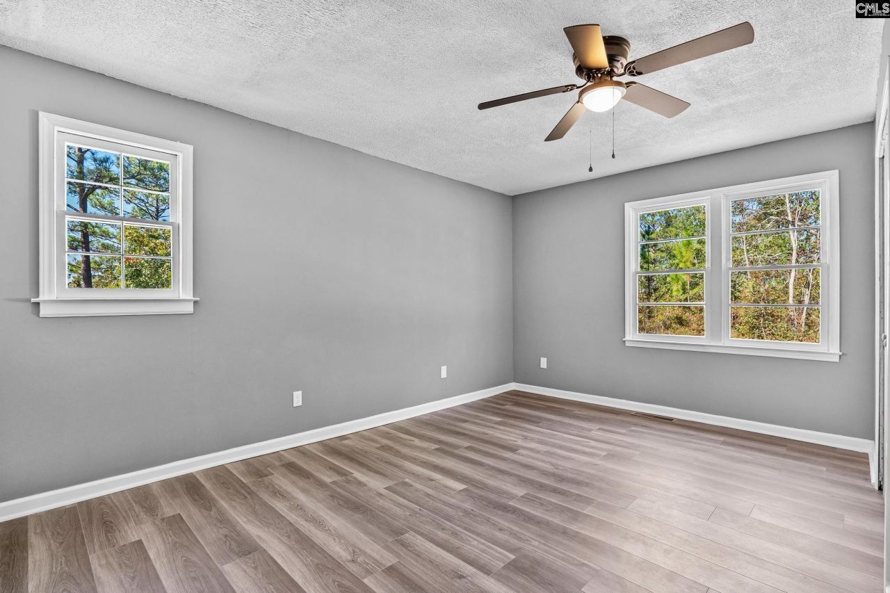 263 Sugar Loaf Road Photo 10