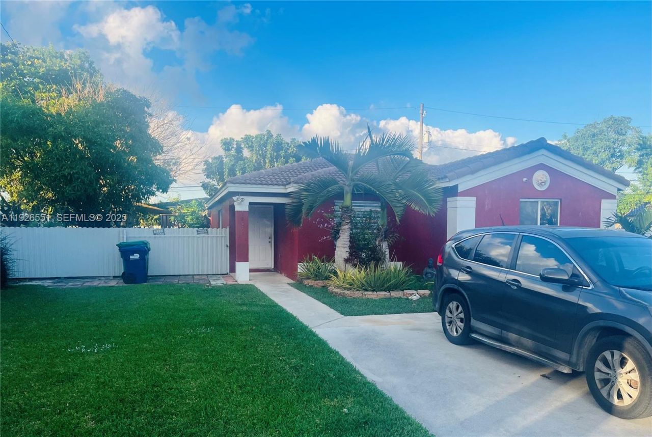 10611 SW 170th Ter, Miami, FL 33157 Photo