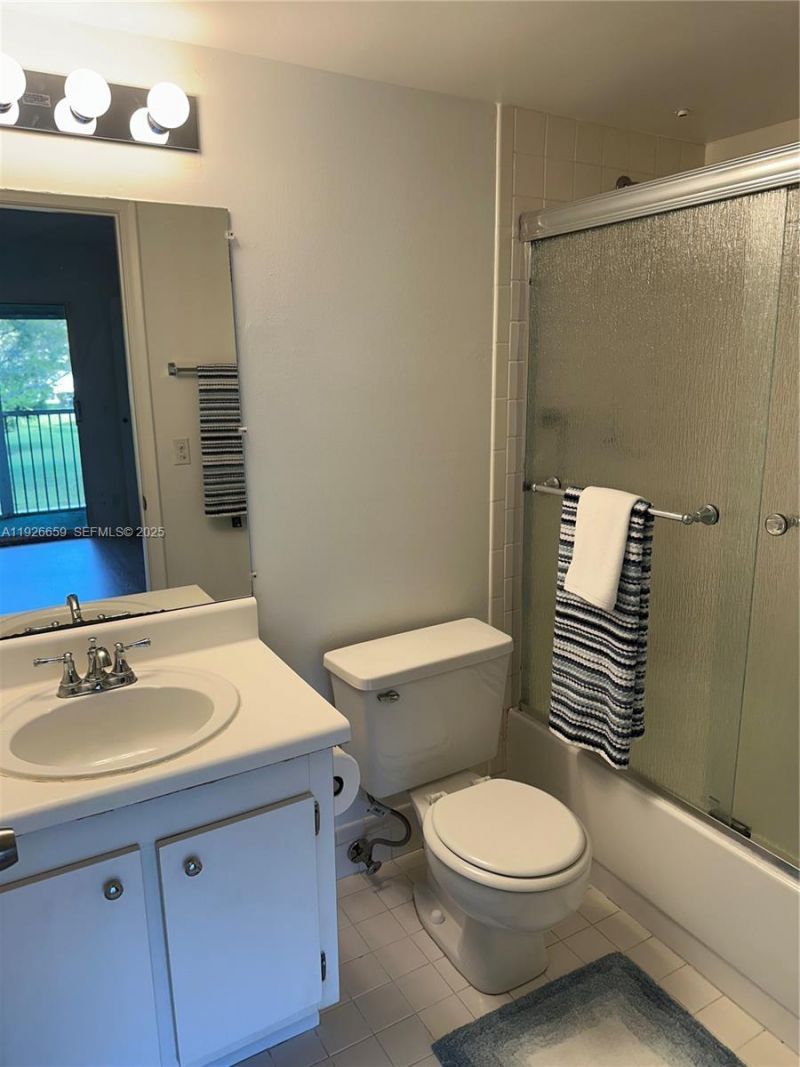 13255 SW 9th Ct, Unit 211G, Pembroke Pines, FL 33027 Photo