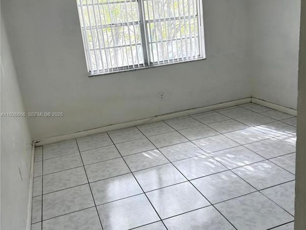 4270 NW 79th Ave, Unit 2D, Doral, FL 33166