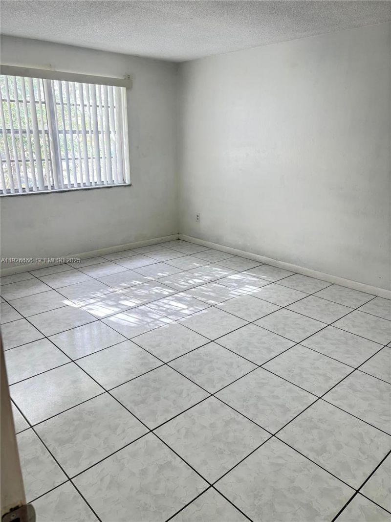 4270 NW 79th Ave, Unit 2D, Doral, FL 33166 Photo