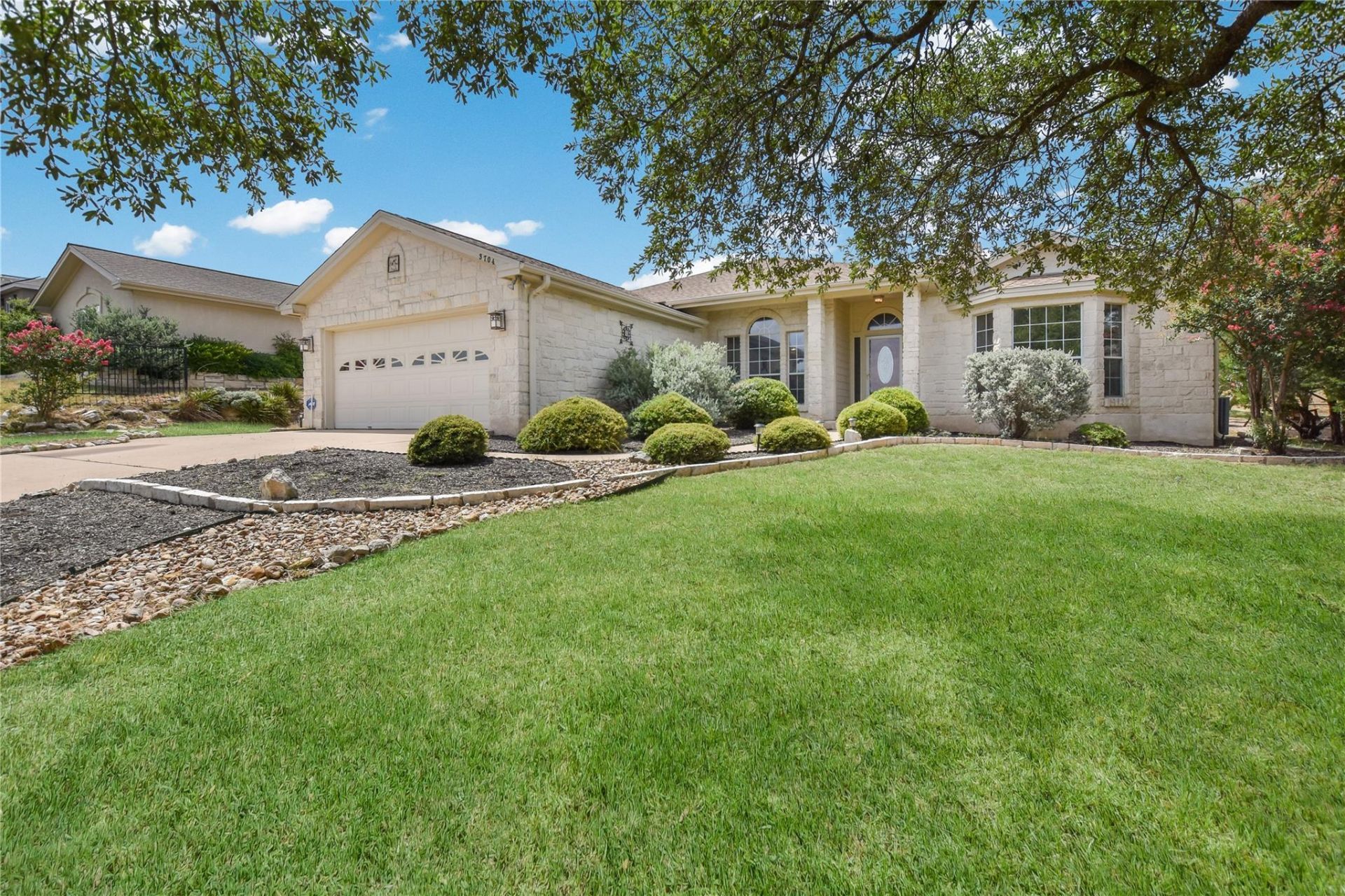 3704 Bunyan Cir, Lago Vista, TX 78645 Main Photo