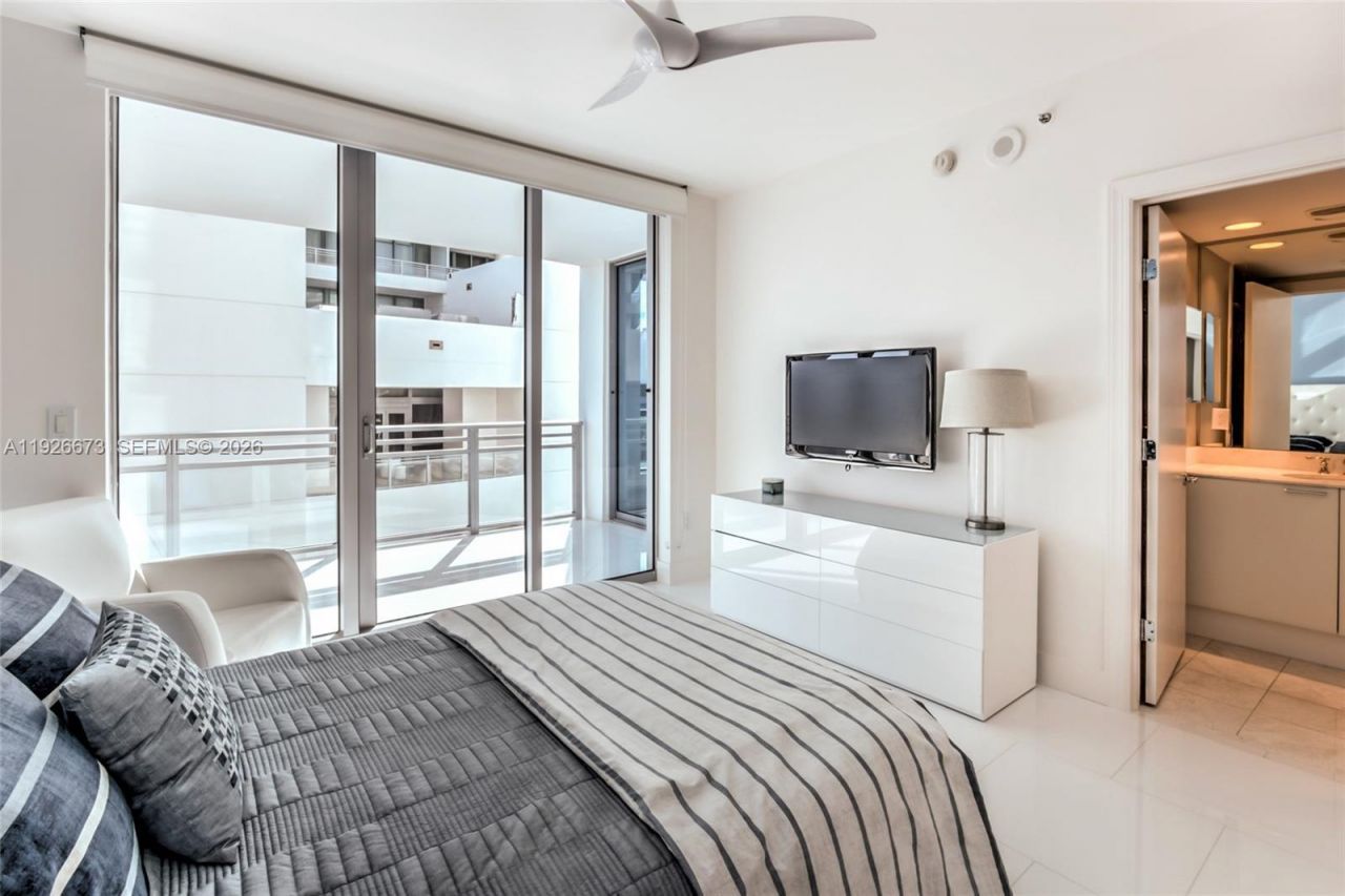 3535 S Ocean Dr, Unit 705, Hollywood, FL 33019 Photo