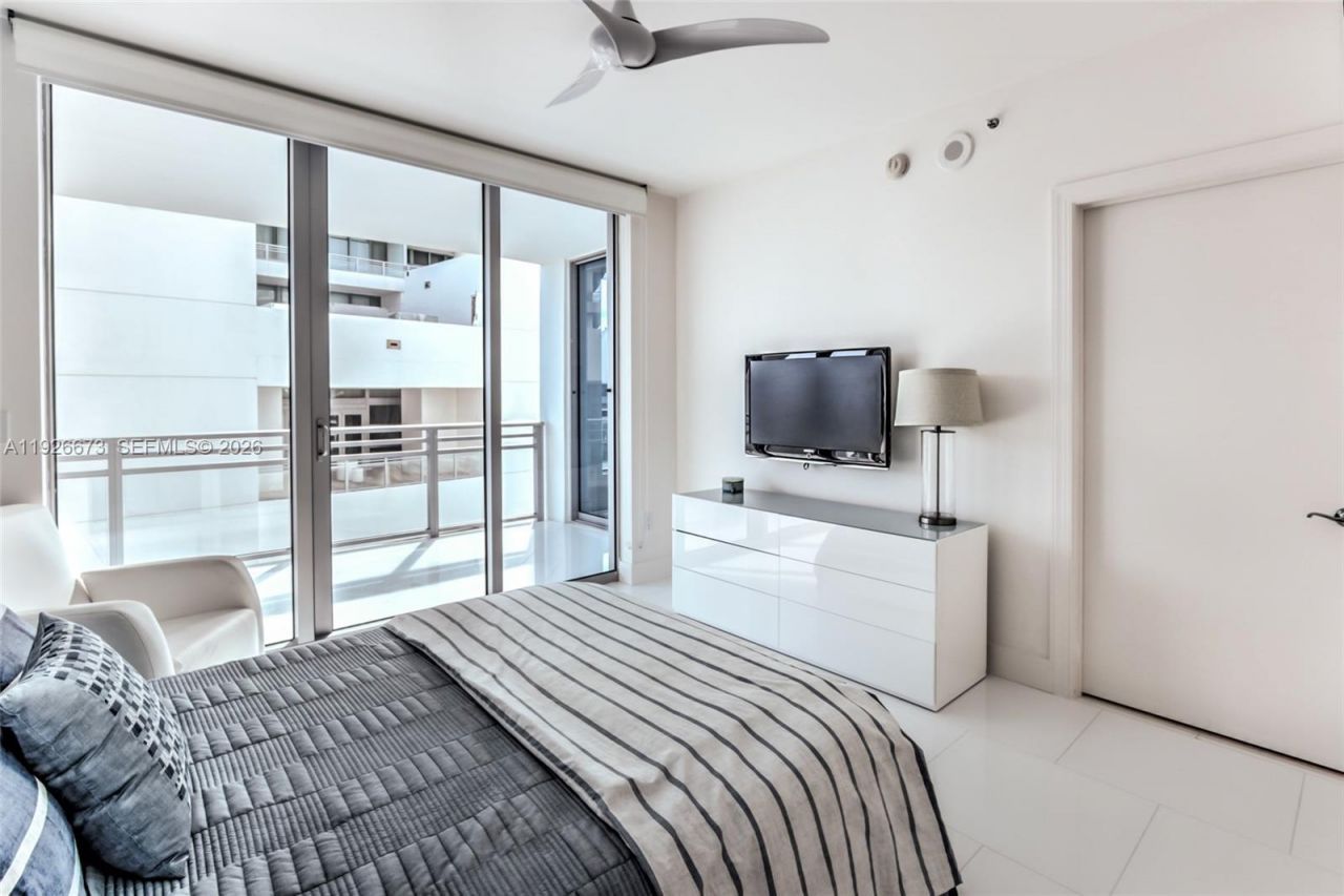 3535 S Ocean Dr, Unit 705, Hollywood, FL 33019 Photo