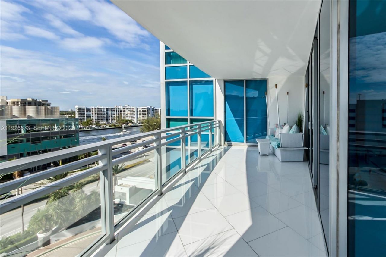 3535 S Ocean Dr, Unit 705, Hollywood, FL 33019 Photo