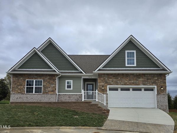 1616 Maple Ridge Court, Kingsport, TN 37664