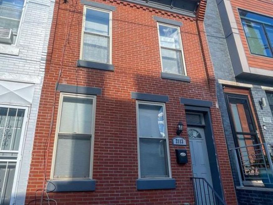 2113 Mountain Street, Philadelphia, PA 19145 Main Photo