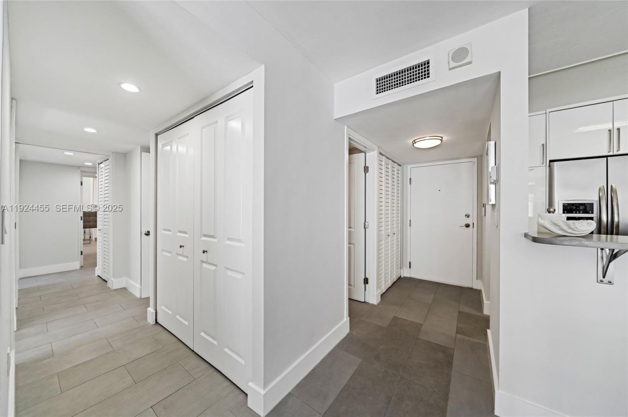 Please Call For Address, Unit 510/511, Miami Beach, FL 33139 Photo