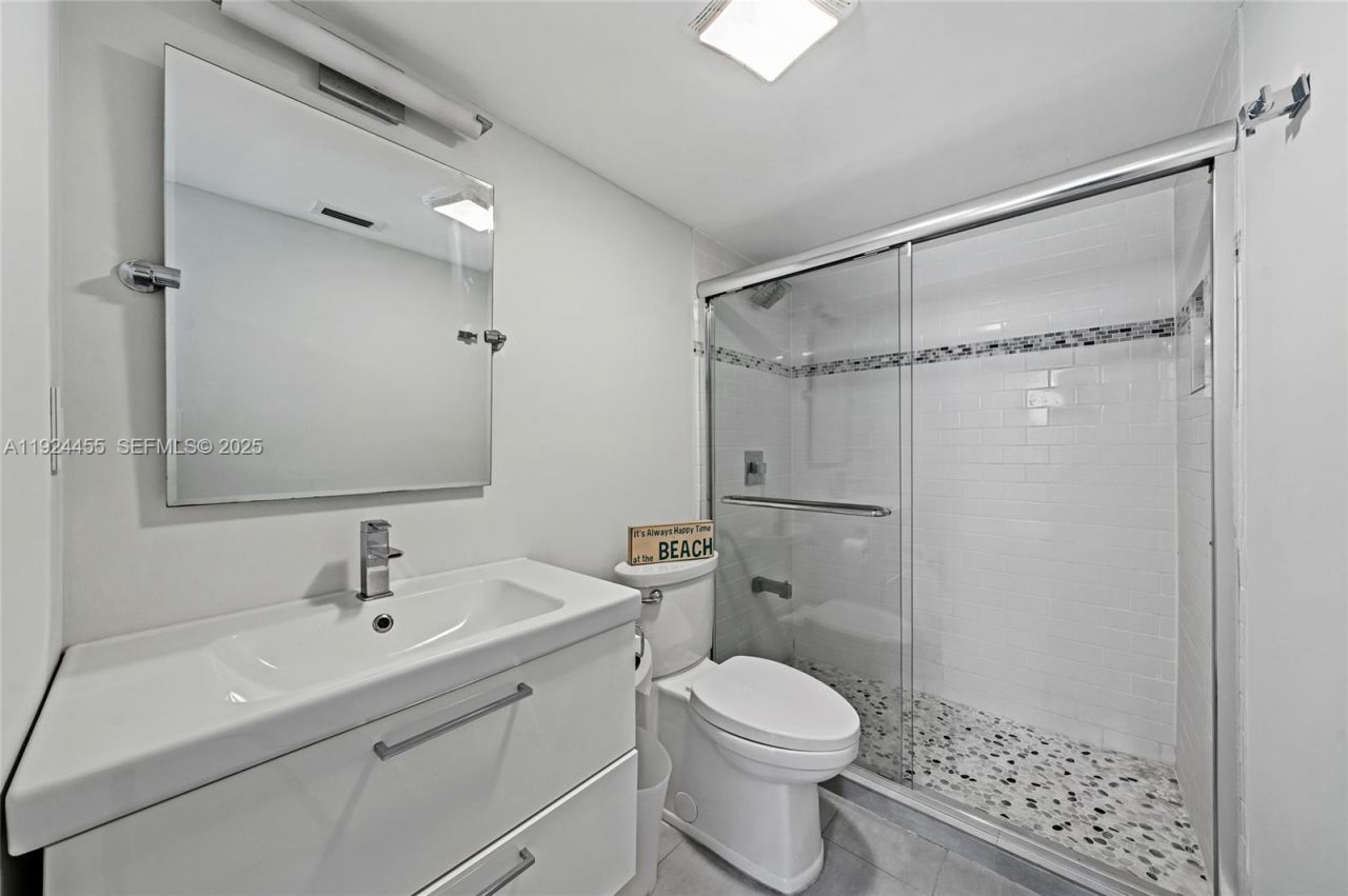 Please Call For Address, Unit 510/511, Miami Beach, FL 33139 Photo
