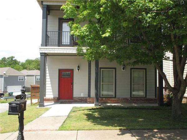 3709 W Cherokee Road , Rogers, AR 72758