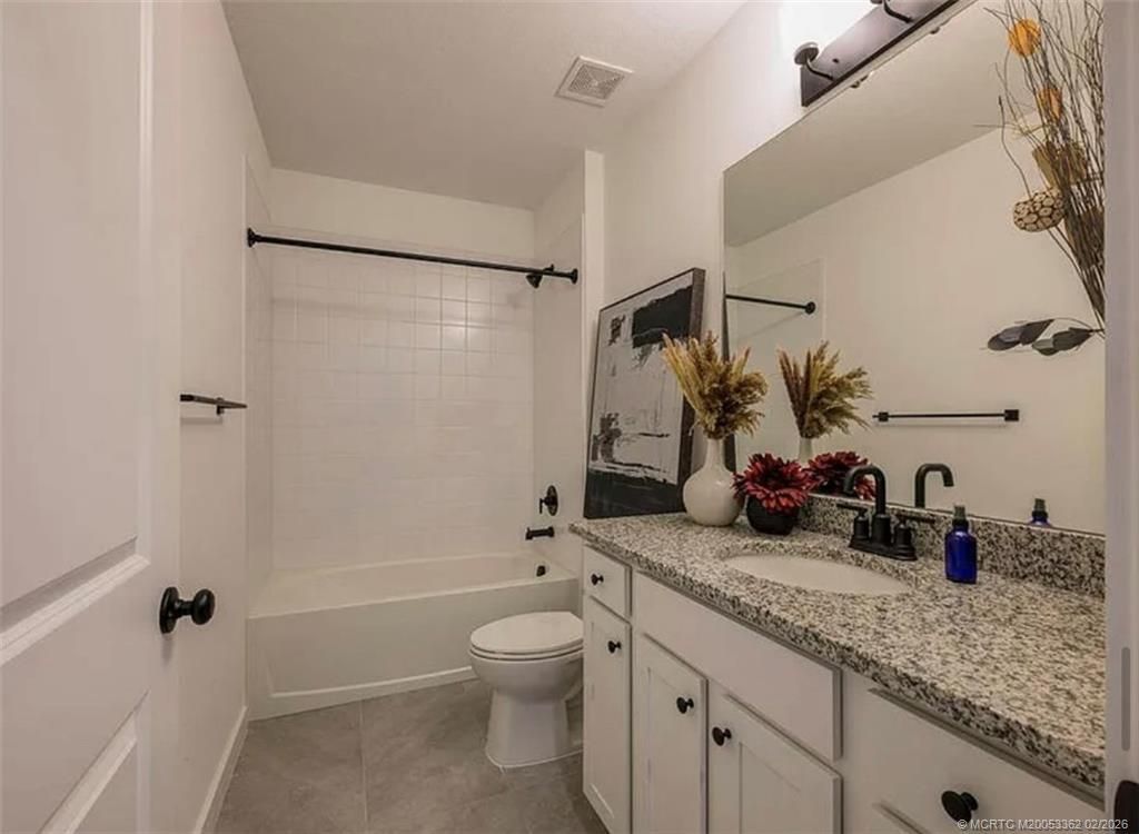 668 NE Waters Edge Lane, Port Saint Lucie, FL 34983 Photo