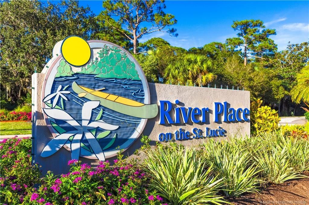 668 NE Waters Edge Lane, Port Saint Lucie, FL 34983 Photo