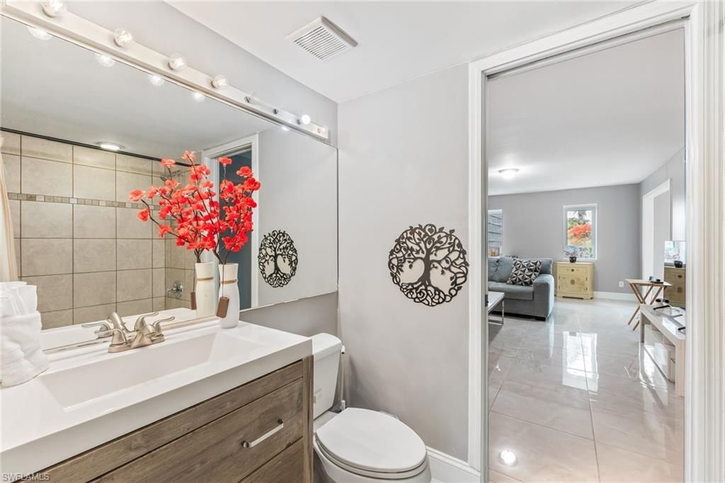 1724 Bald Eagle Dr, Unit 512C, Naples, FL 34105 Photo