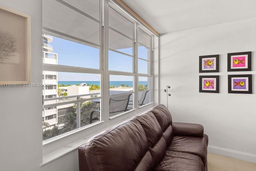 100 Lincoln Rd, Unit 702, Miami Beach, FL 33139 Photo