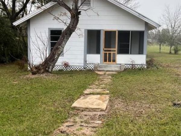 154 Church Street, Campti, LA 71411