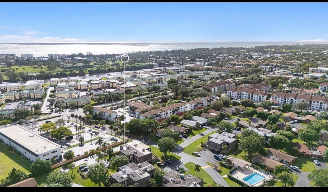 2717 SE 27th Way, Boynton Beach, FL 33435 Photo