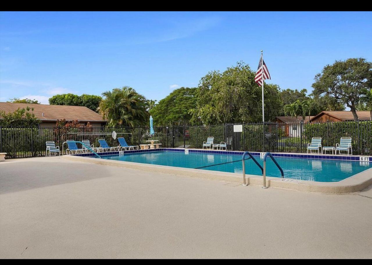 2717 SE 27th Way, Boynton Beach, FL 33435 Photo