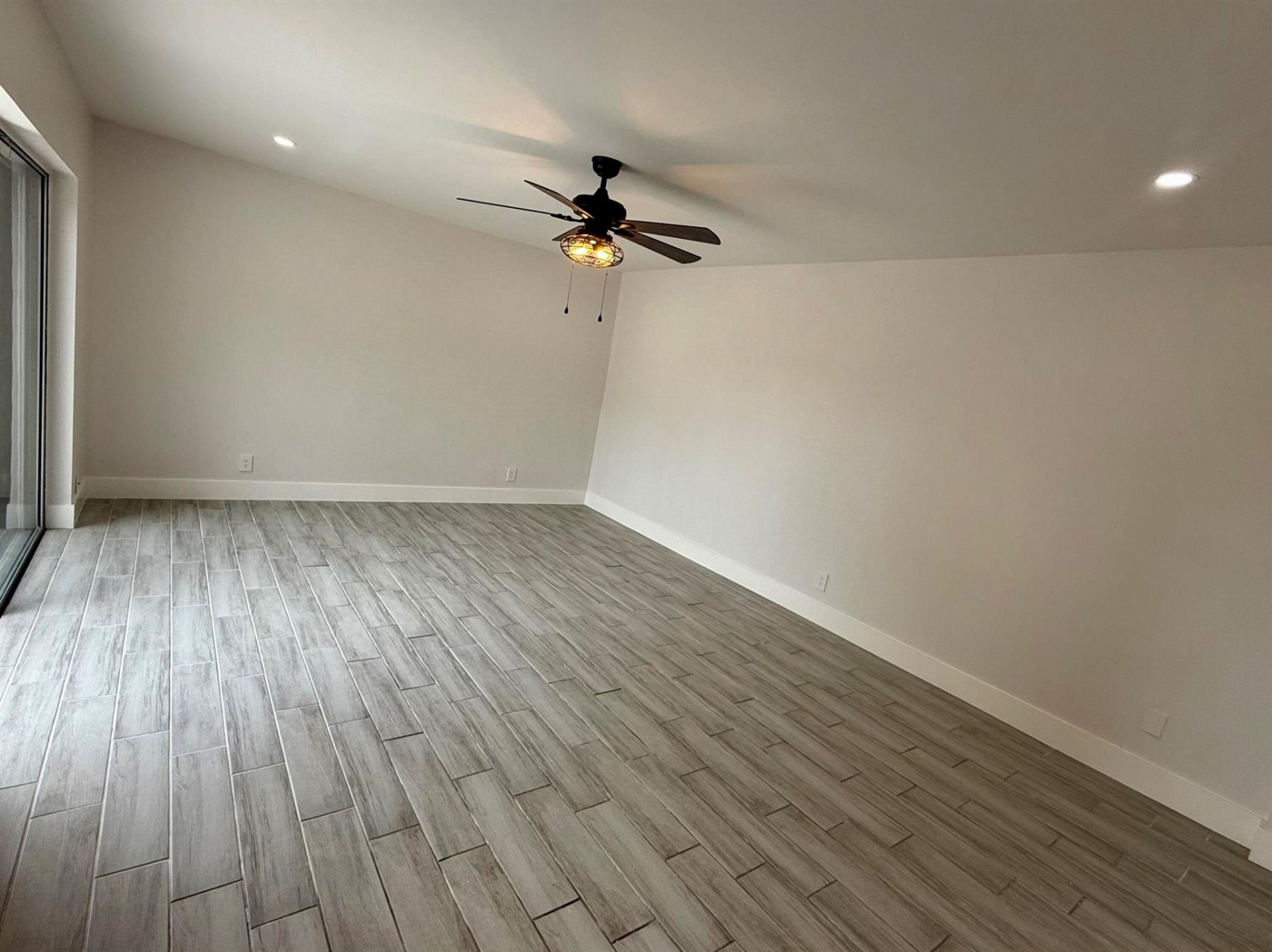 2717 SE 27th Way, Boynton Beach, FL 33435 Photo