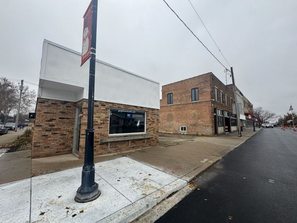 126 Walnut Street, Washington, IL 61571