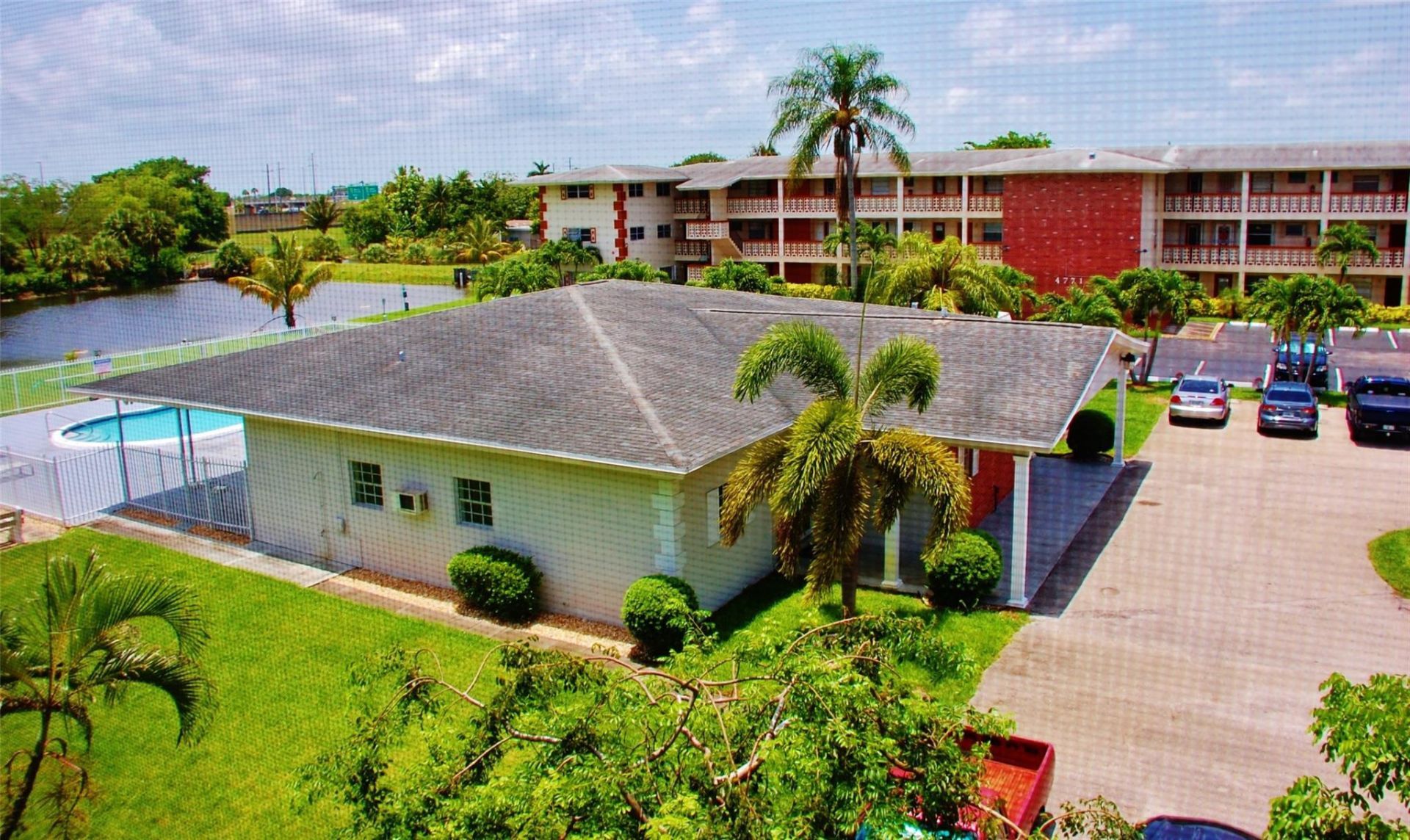 4770 NW 10th Court, Unit 312, Plantation, FL 33313 Photo