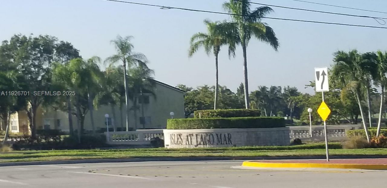 13060 Vista Isles Dr, Unit 212, Sunrise, FL 33325 Photo