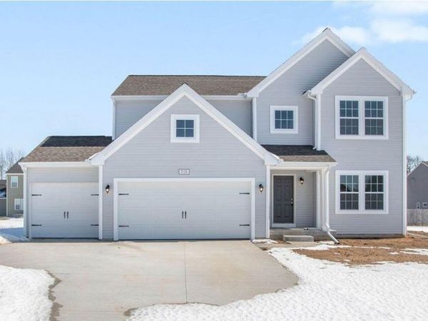 7105 Gibson Farms Drive, Middleville, MI 49333