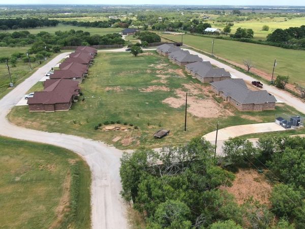 16020 US HIGHWAY 87, Adkins, TX 78101