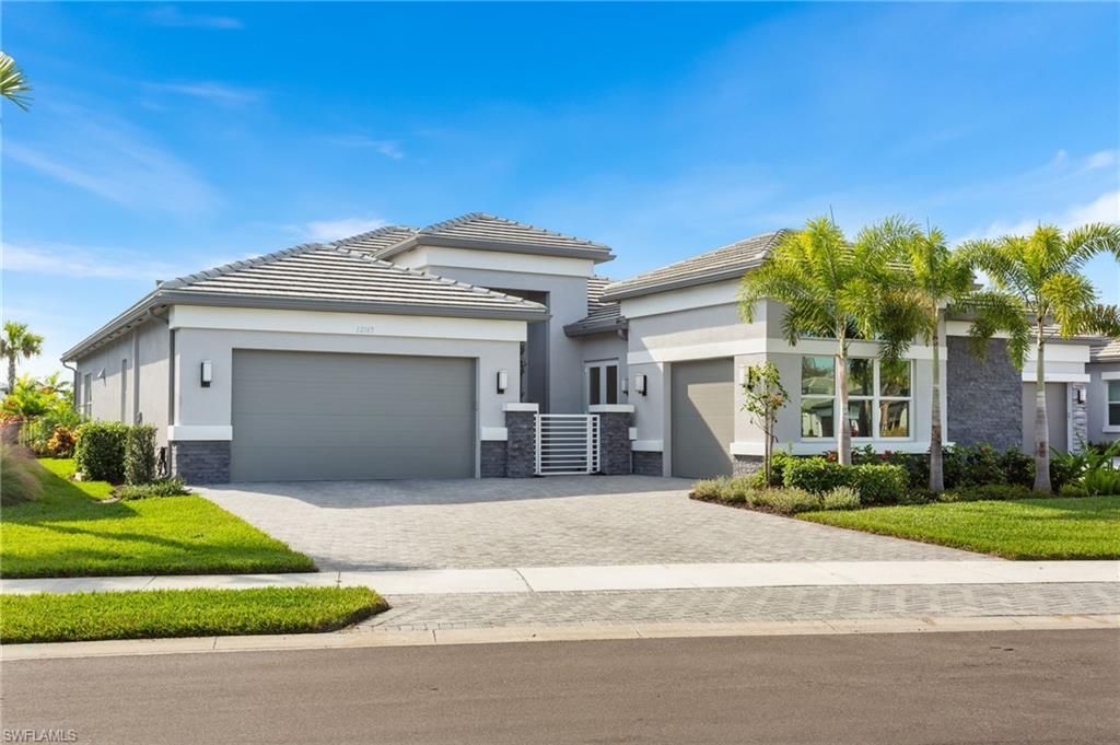 12165 Eucalyptus Way, Naples, FL 34120 Photo