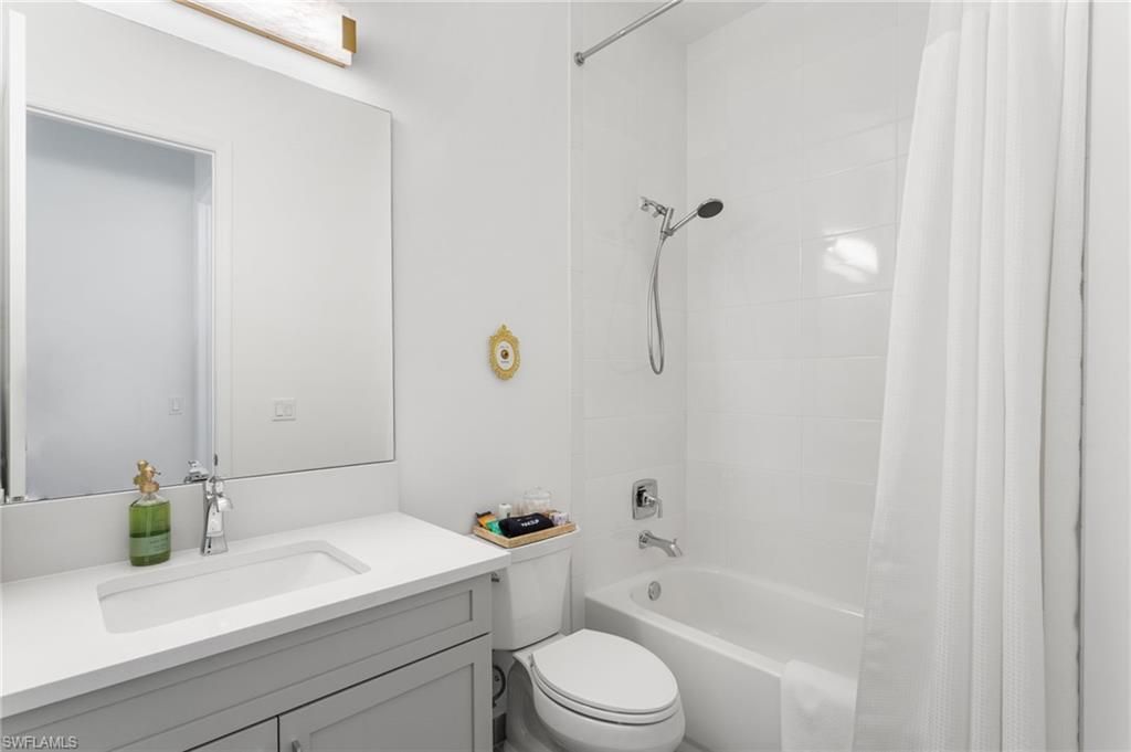 12165 Eucalyptus Way, Naples, FL 34120 Photo