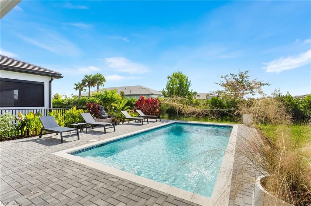 12165 Eucalyptus Way, Naples, FL 34120 Photo