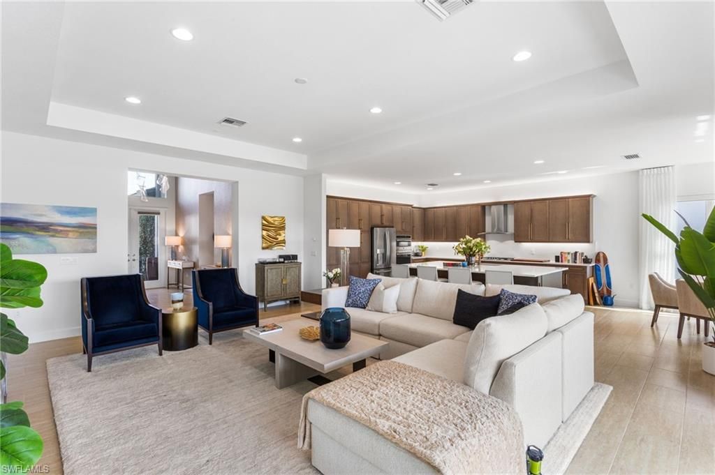 12165 Eucalyptus Way, Naples, FL 34120 Photo