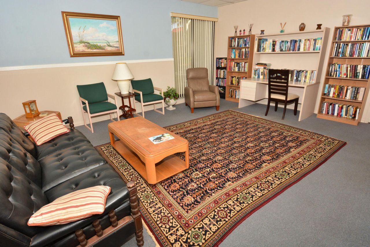 2050 Oleander Boulevard, Unit 5-306, Fort Pierce, FL 34950 Photo