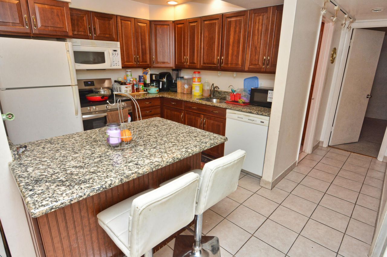 2050 Oleander Boulevard, Unit 5-306, Fort Pierce, FL 34950 Photo