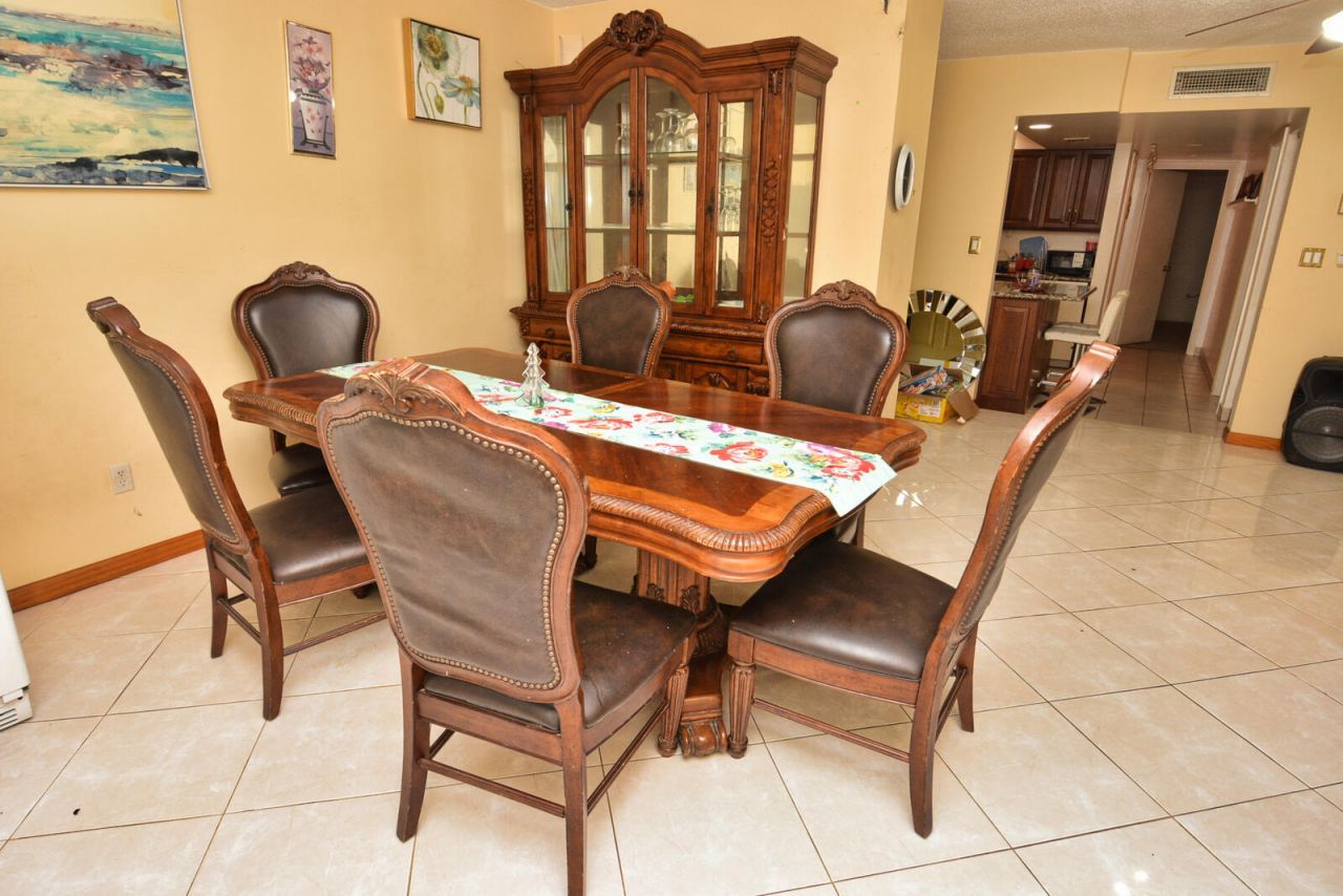 2050 Oleander Boulevard, Unit 5-306, Fort Pierce, FL 34950 Photo