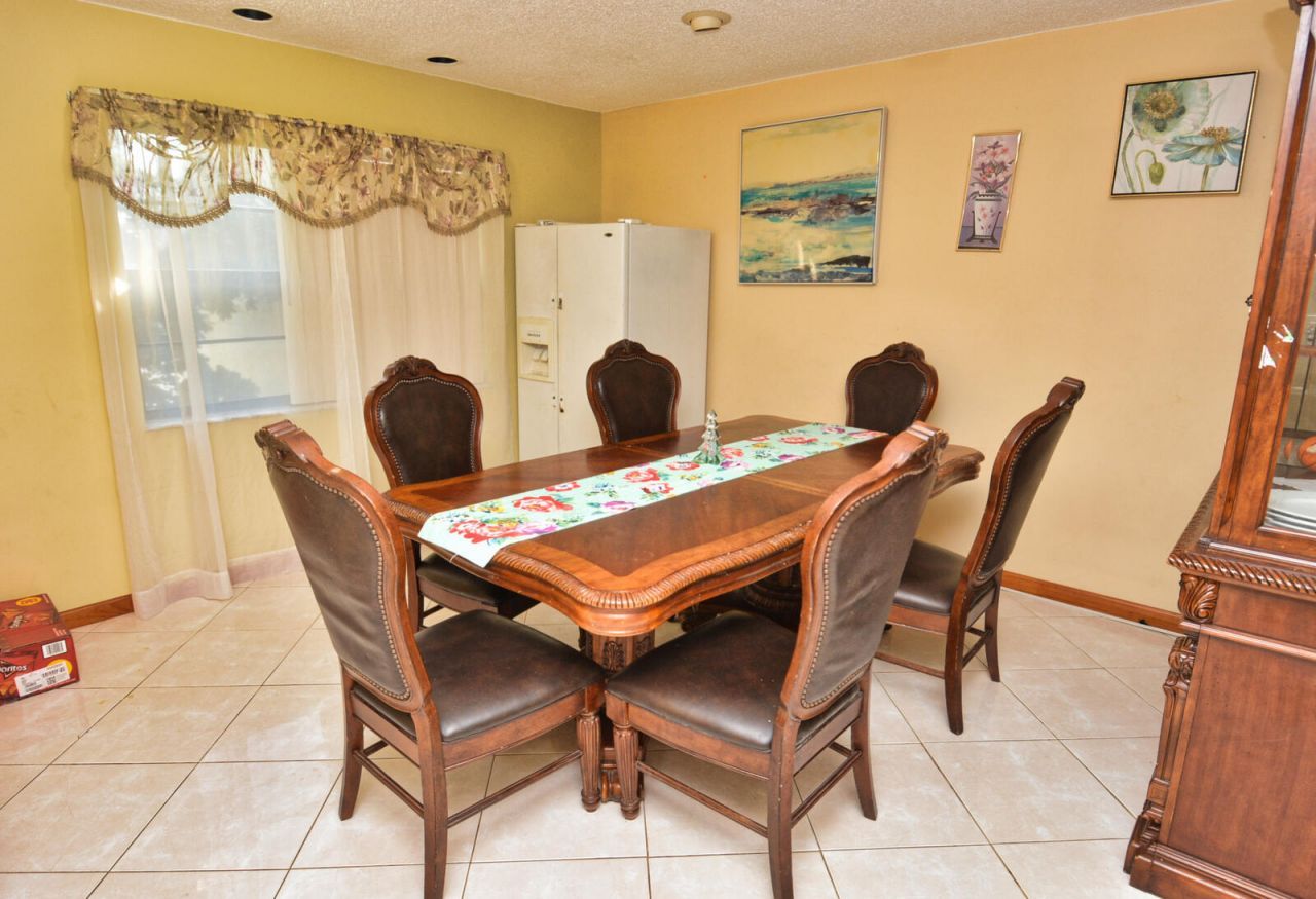 2050 Oleander Boulevard, Unit 5-306, Fort Pierce, FL 34950 Photo
