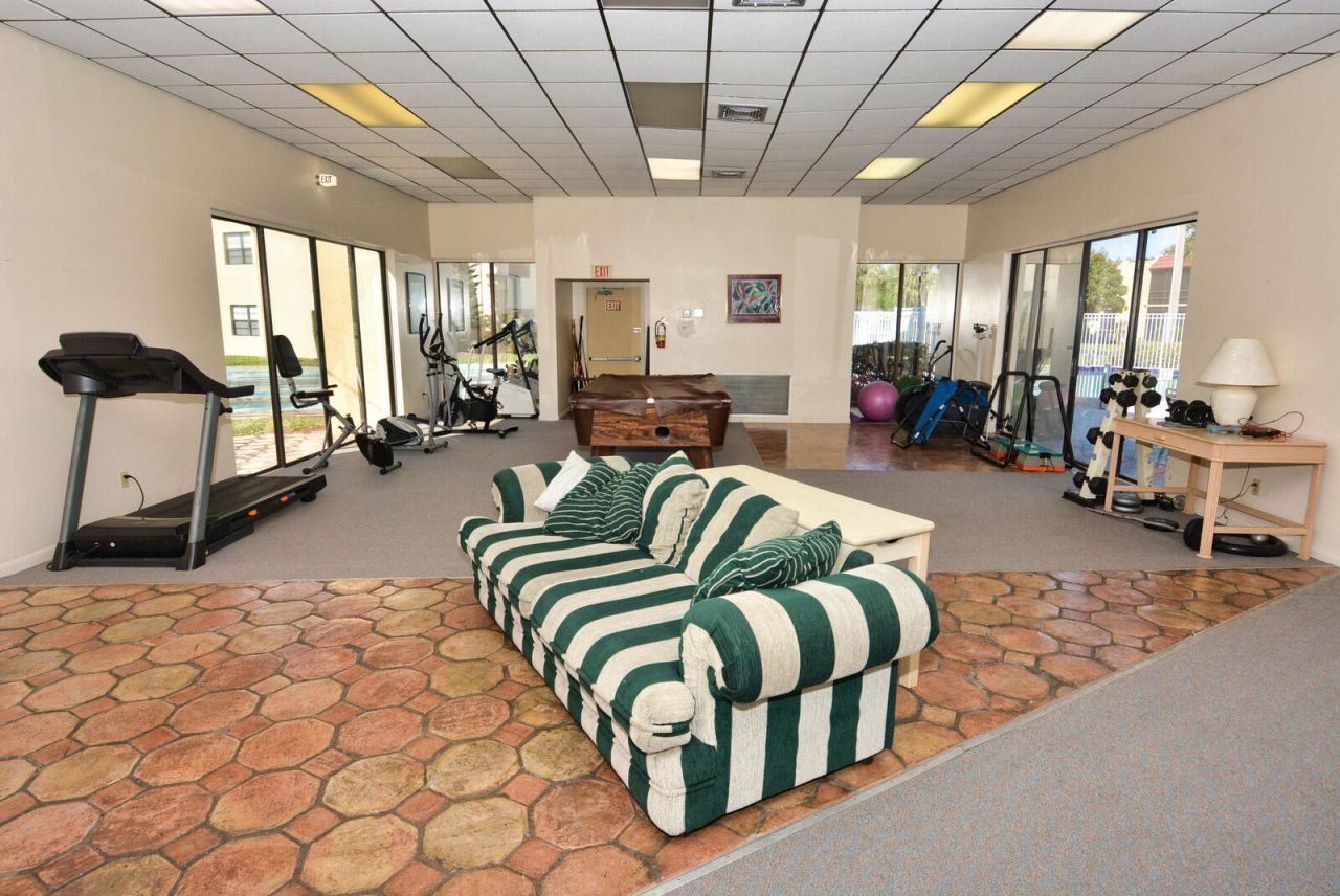 2050 Oleander Boulevard, Unit 5-306, Fort Pierce, FL 34950 Photo