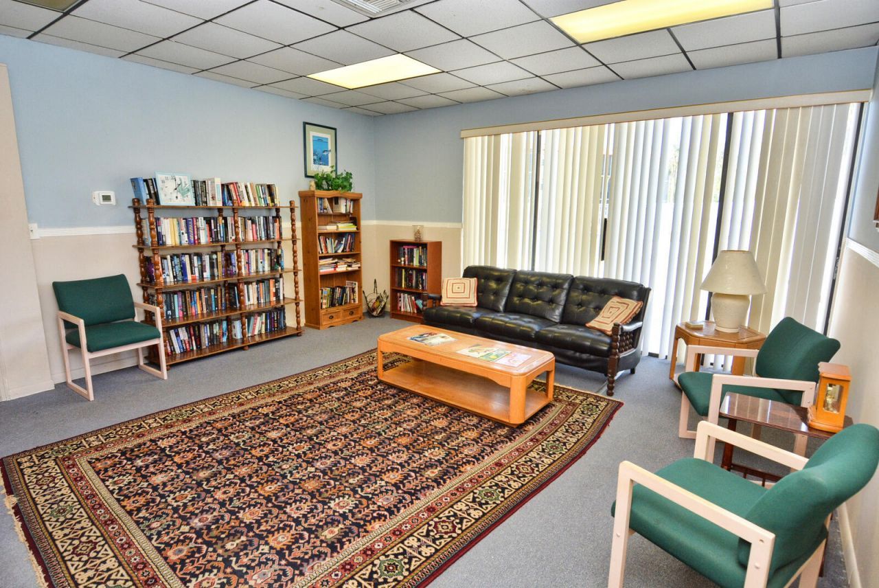 2050 Oleander Boulevard, Unit 5-306, Fort Pierce, FL 34950 Photo