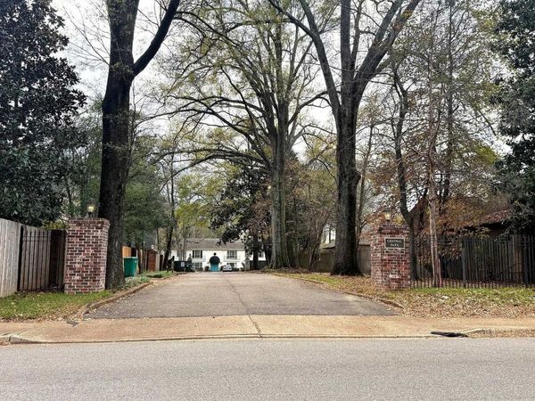 273 W CENTRAL PARK AVE, Unit 1, Memphis, TN 38111