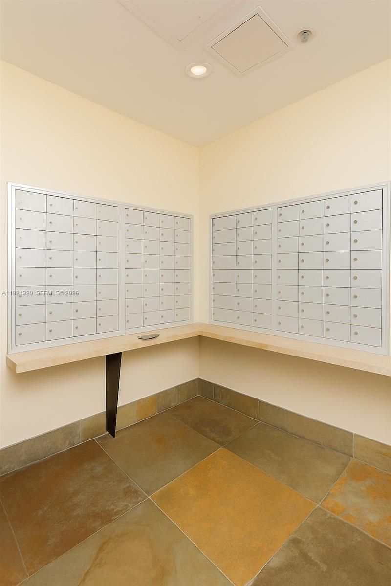 1755 E Hallandale Beach Blvd, Unit 305E, Hallandale Beach, FL 33009 Photo