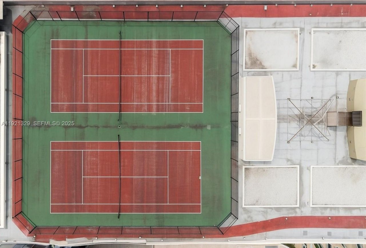 1755 E Hallandale Beach Blvd, Unit 305E, Hallandale Beach, FL 33009 Photo