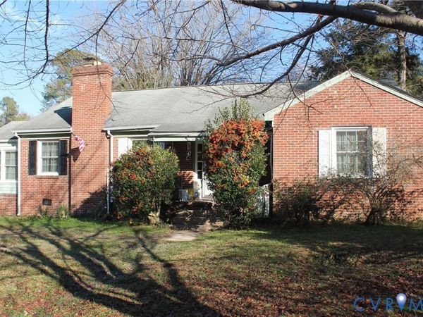 2709 Oak Hill Road, Petersburg, VA 23805