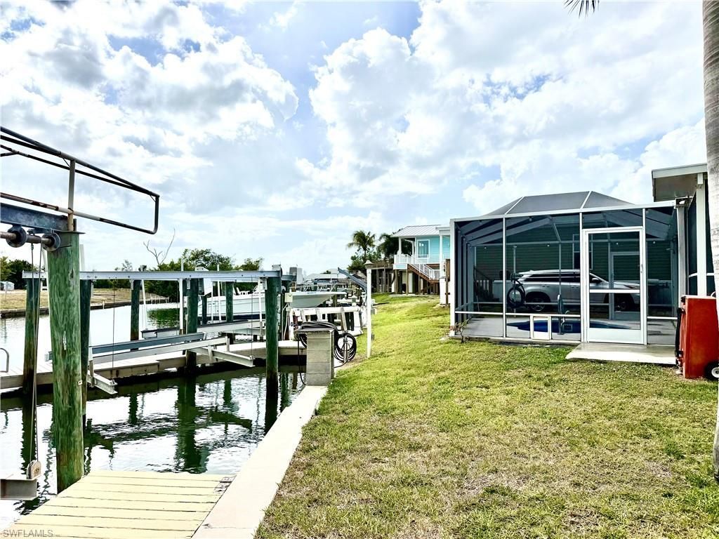 3783 Cherry Ln, Saint James City, FL 33956 Photo