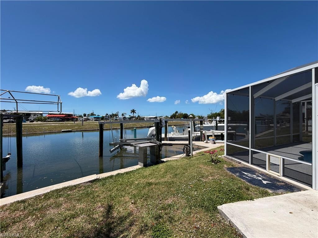 3783 Cherry Ln, Saint James City, FL 33956 Photo