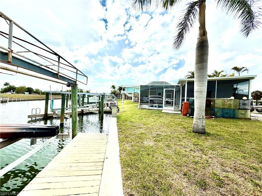 3783 Cherry Ln, Saint James City, FL 33956 Photo